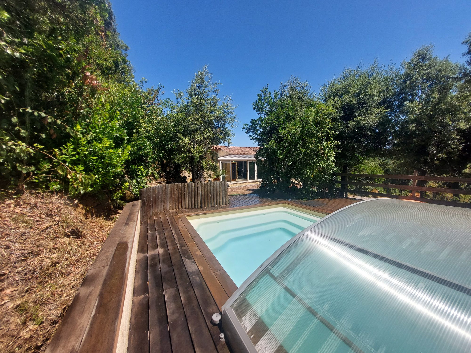 House for sale in Thoiras, 192 m²