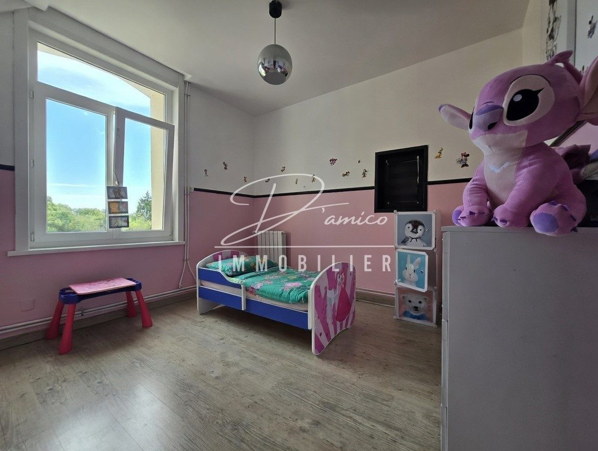 Maison à vendre à Cambrai, 93 m²