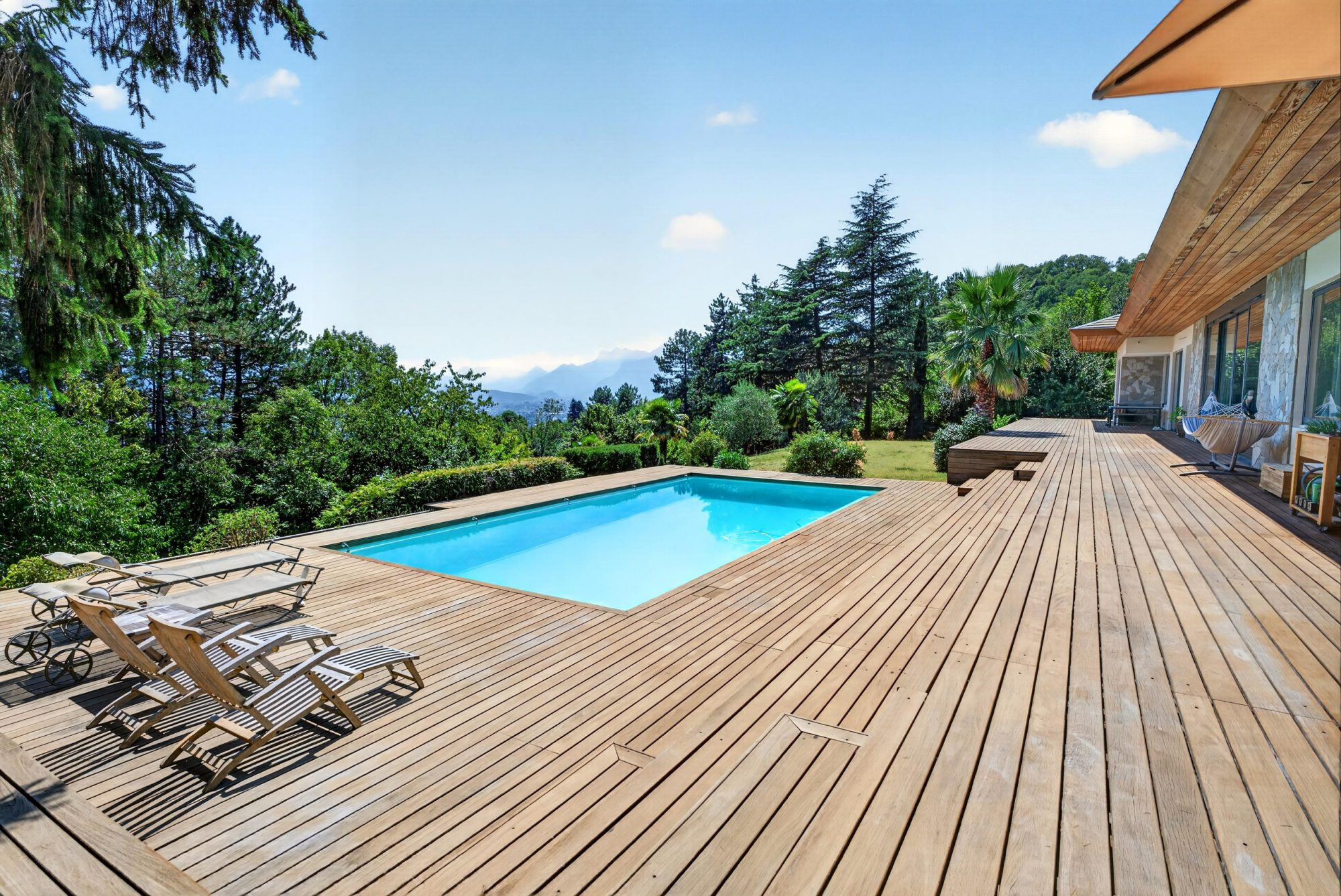 Maison à vendre à Meylan, 245 m²