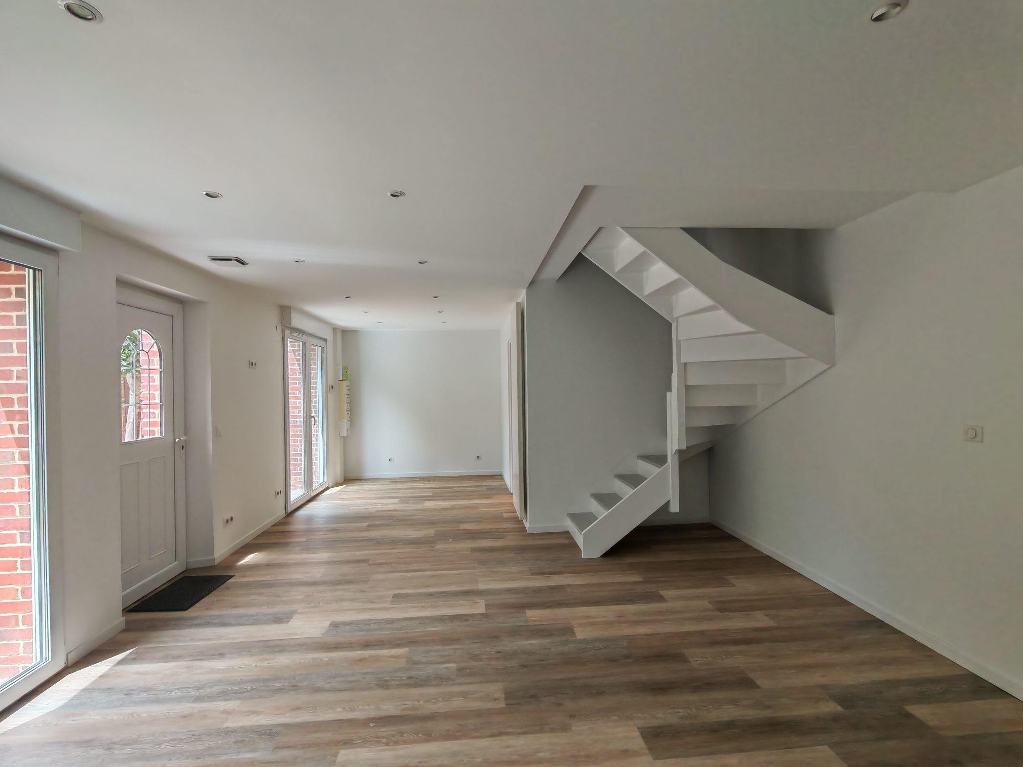3-room house fully renovated 3