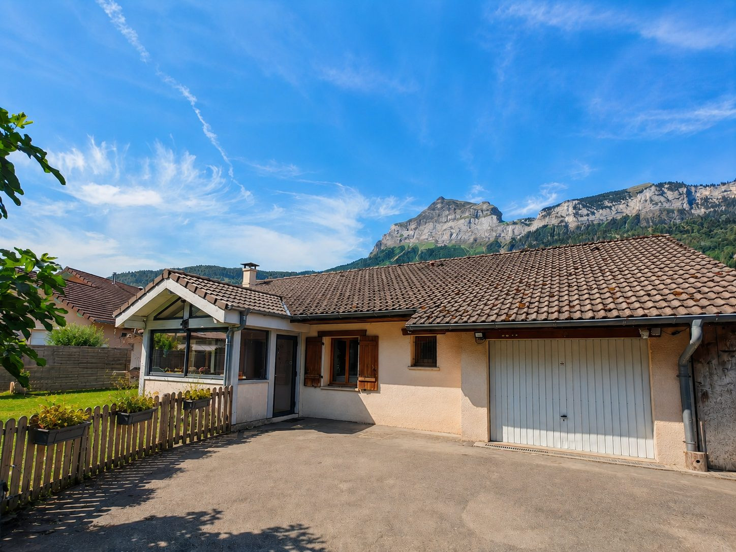 Family home of 115 m². Mountain view and quiet neighborhood 4