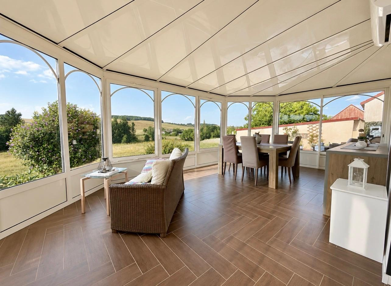 Maison à vendre à Nailly, 179 m²