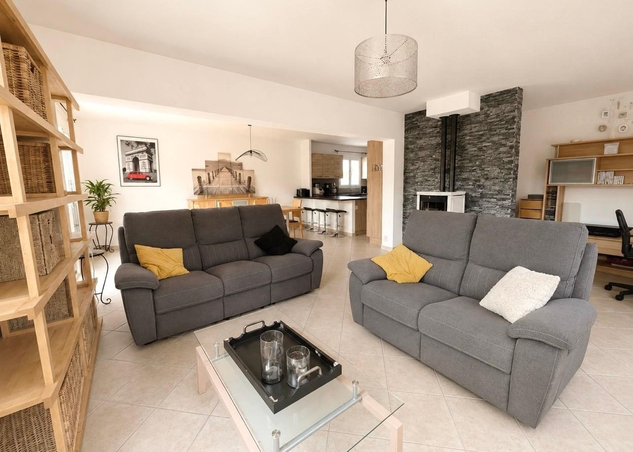 Maison à vendre à Nailly, 179 m²