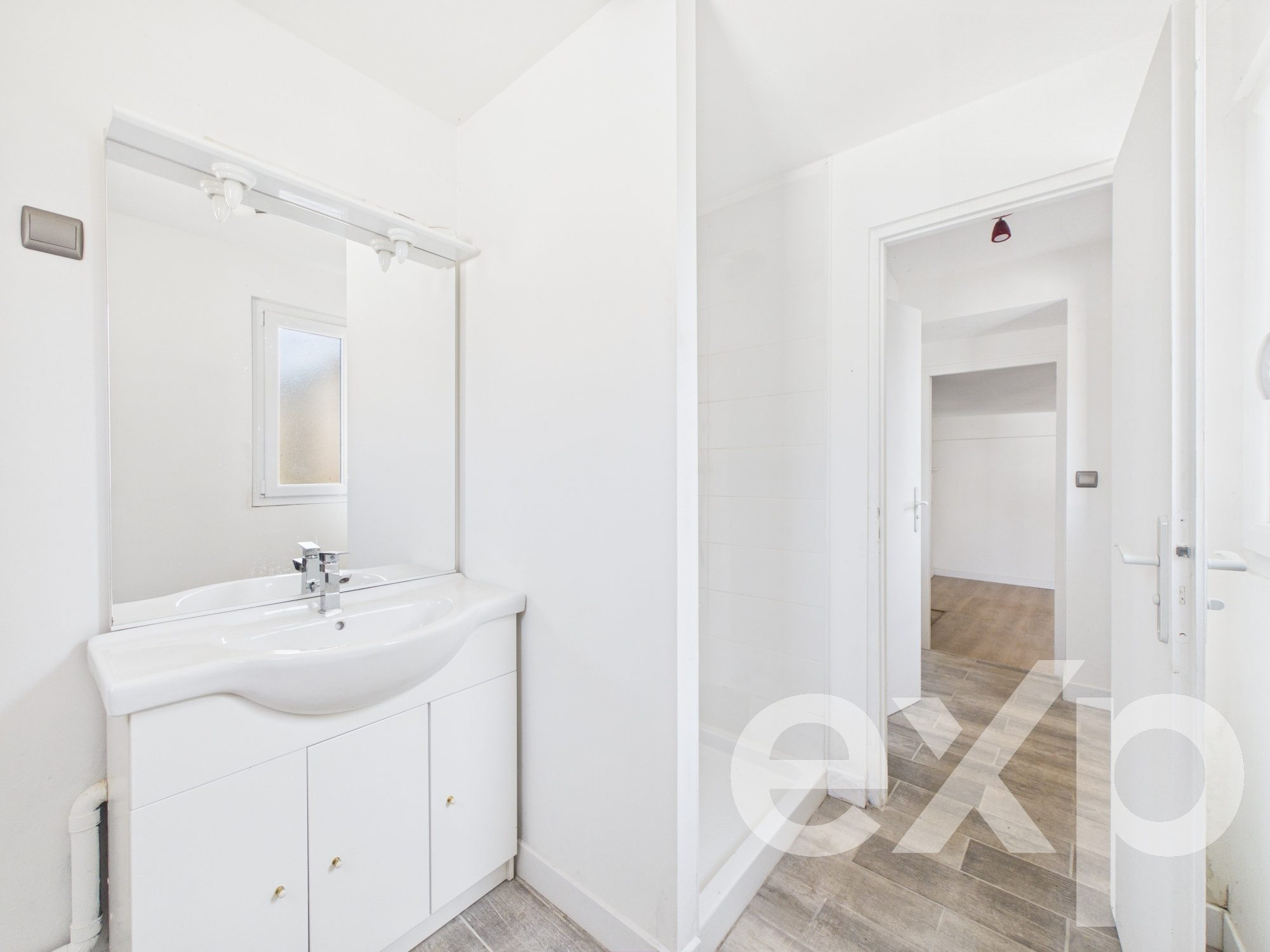 Maison à vendre à Montliot-et-Courcelles, 97 m²
