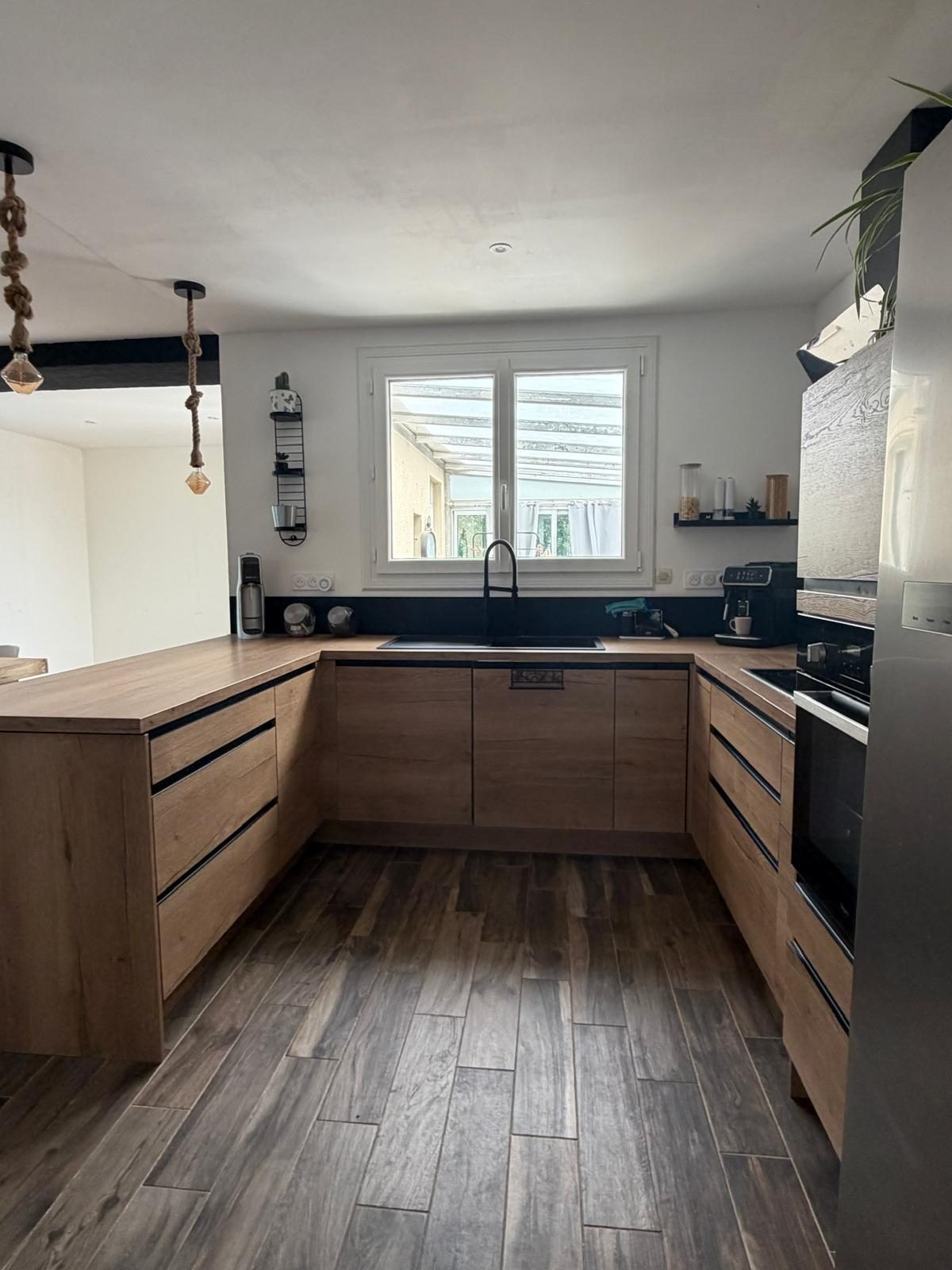 Maison à vendre à Rochefort, 126 m²