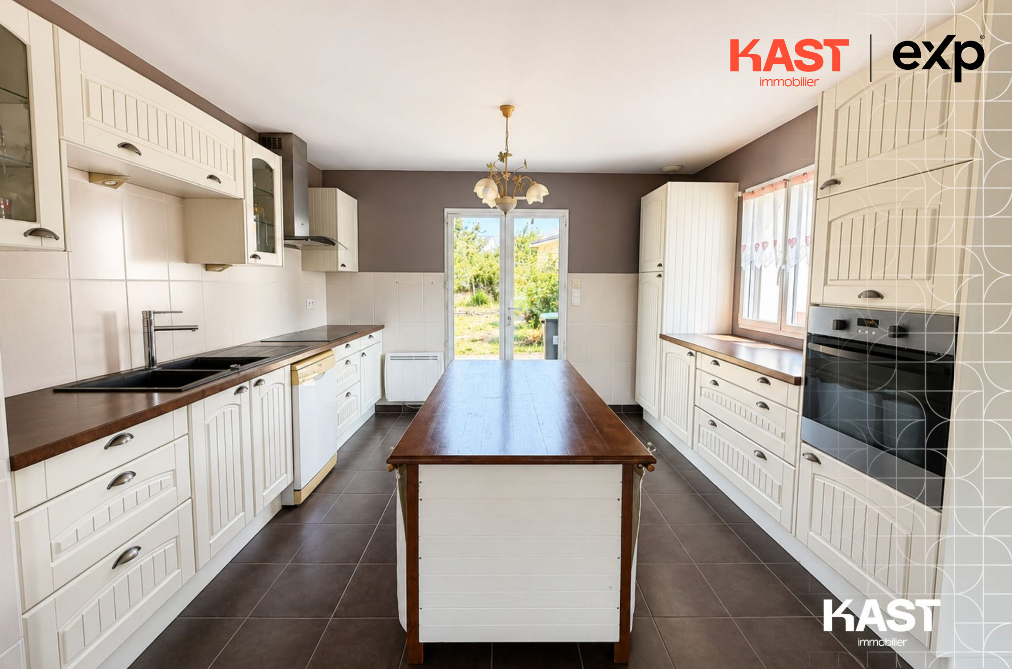 Maison à vendre à Erdeven, 163 m²