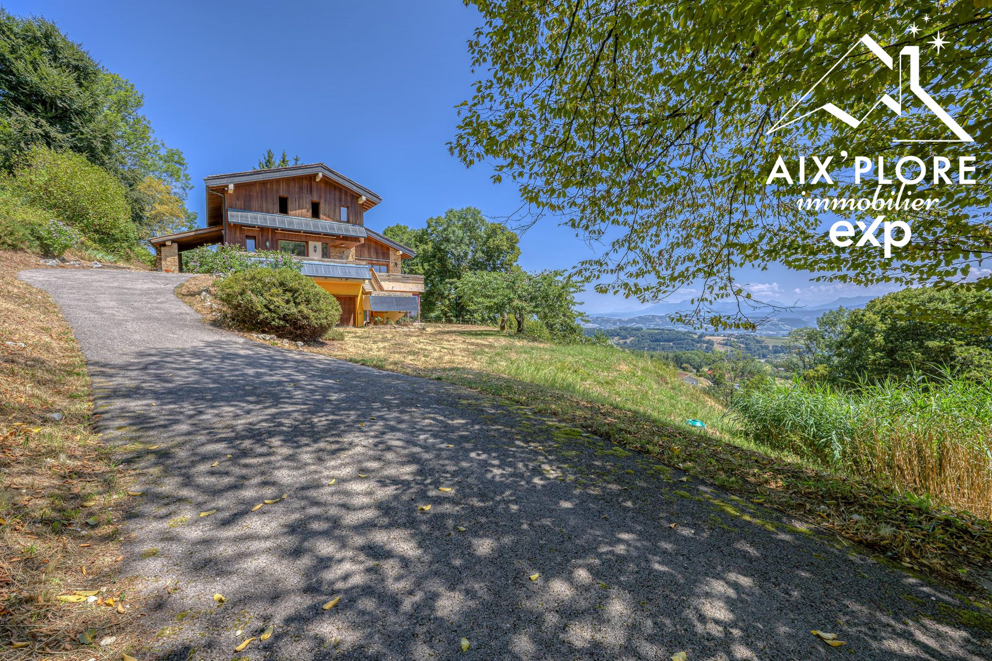 Maison à vendre à Entrelacs, 286 m²
