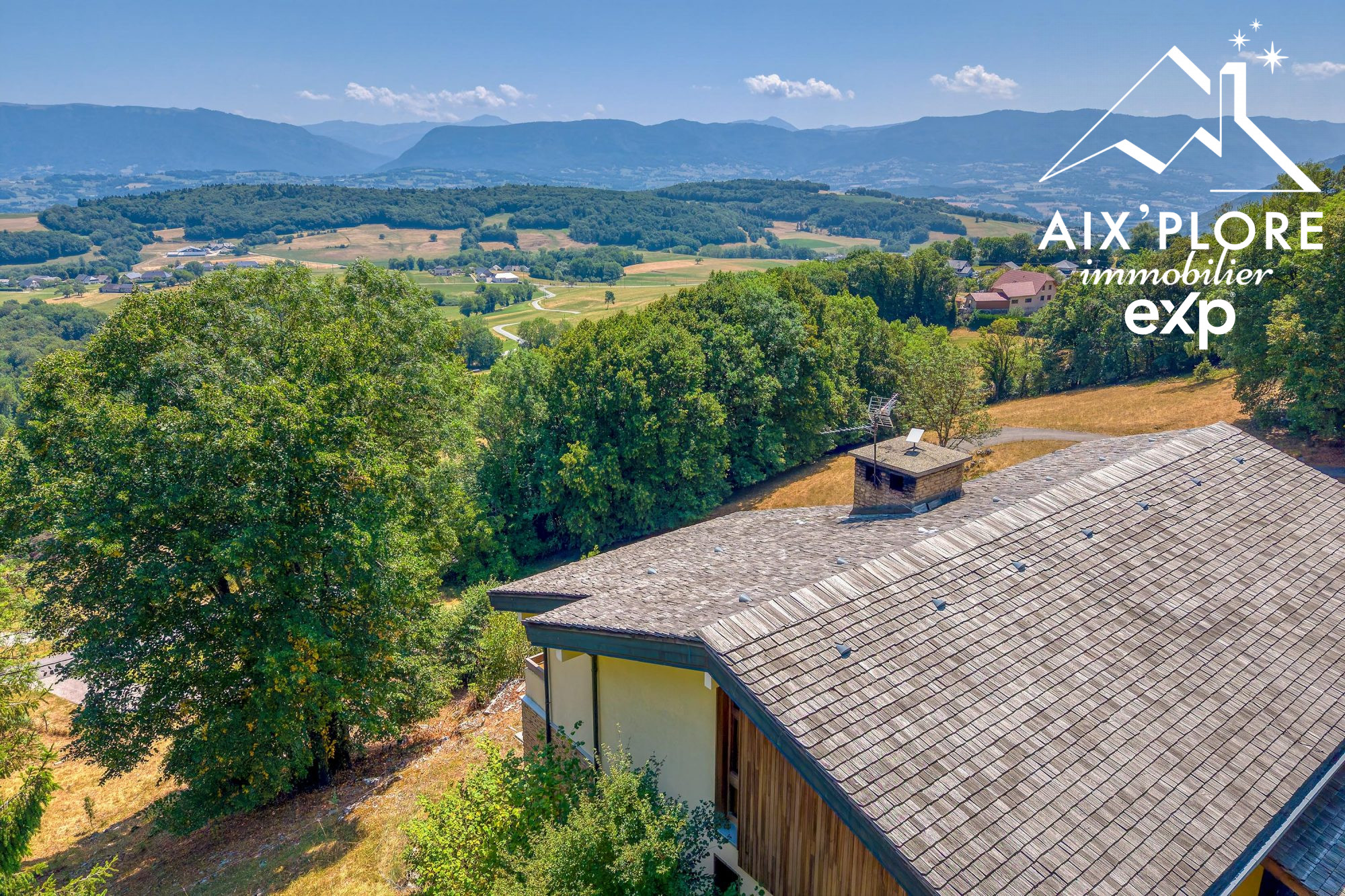 Maison à vendre à Entrelacs, 286 m²
