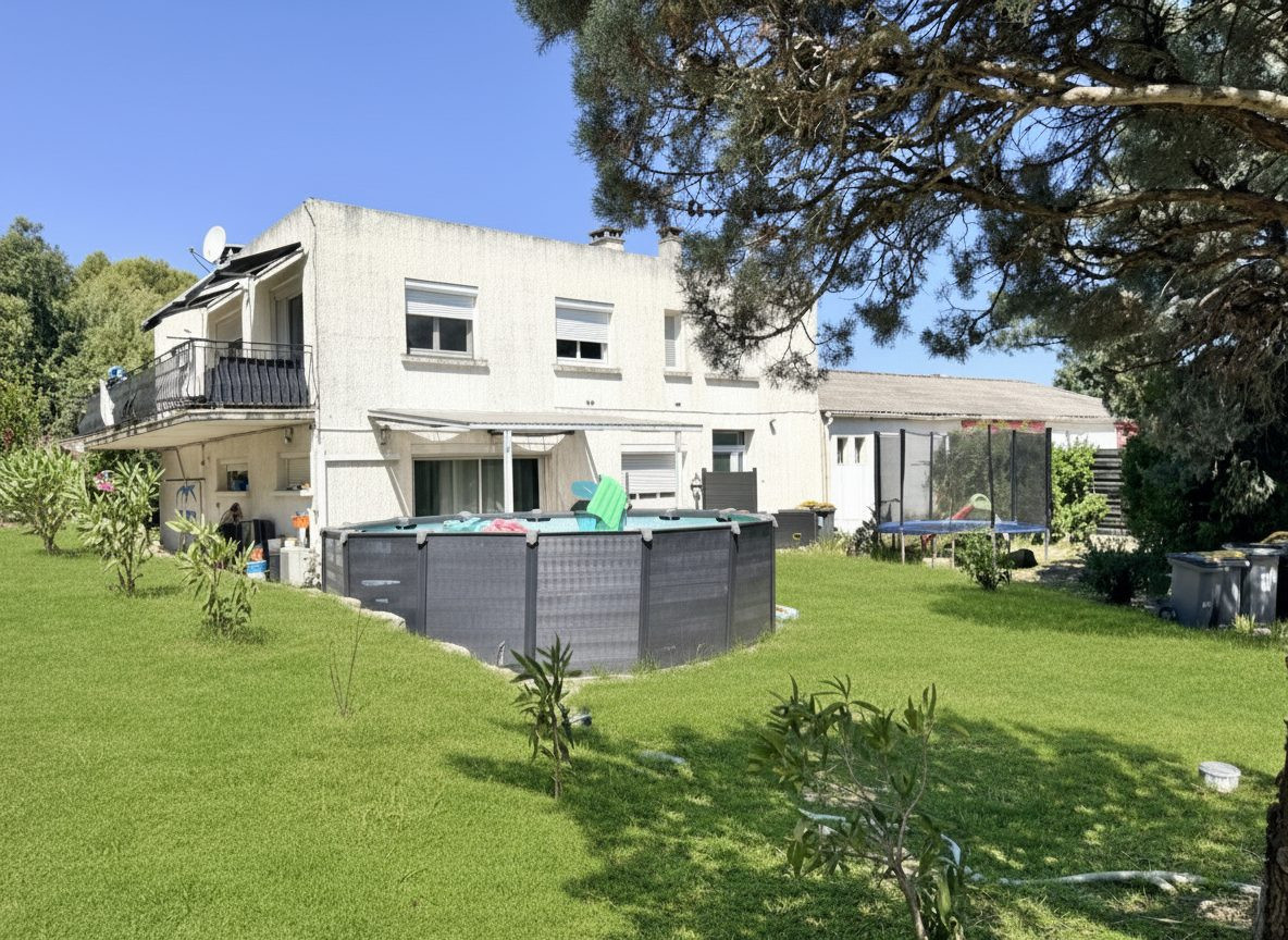 Maison de 2 logements Type 4 + hangar 290m2