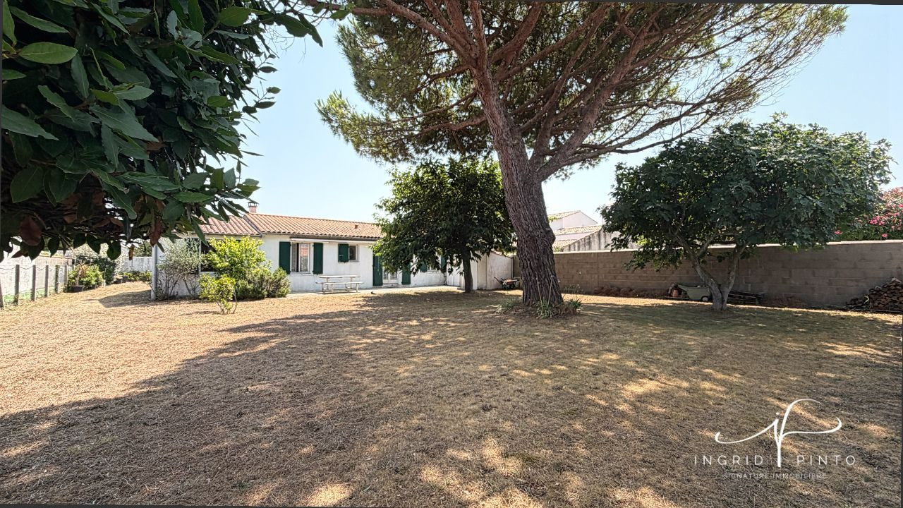 Maison de plain-pied 87 m² - 3 chambres - Terrain de 752 m²