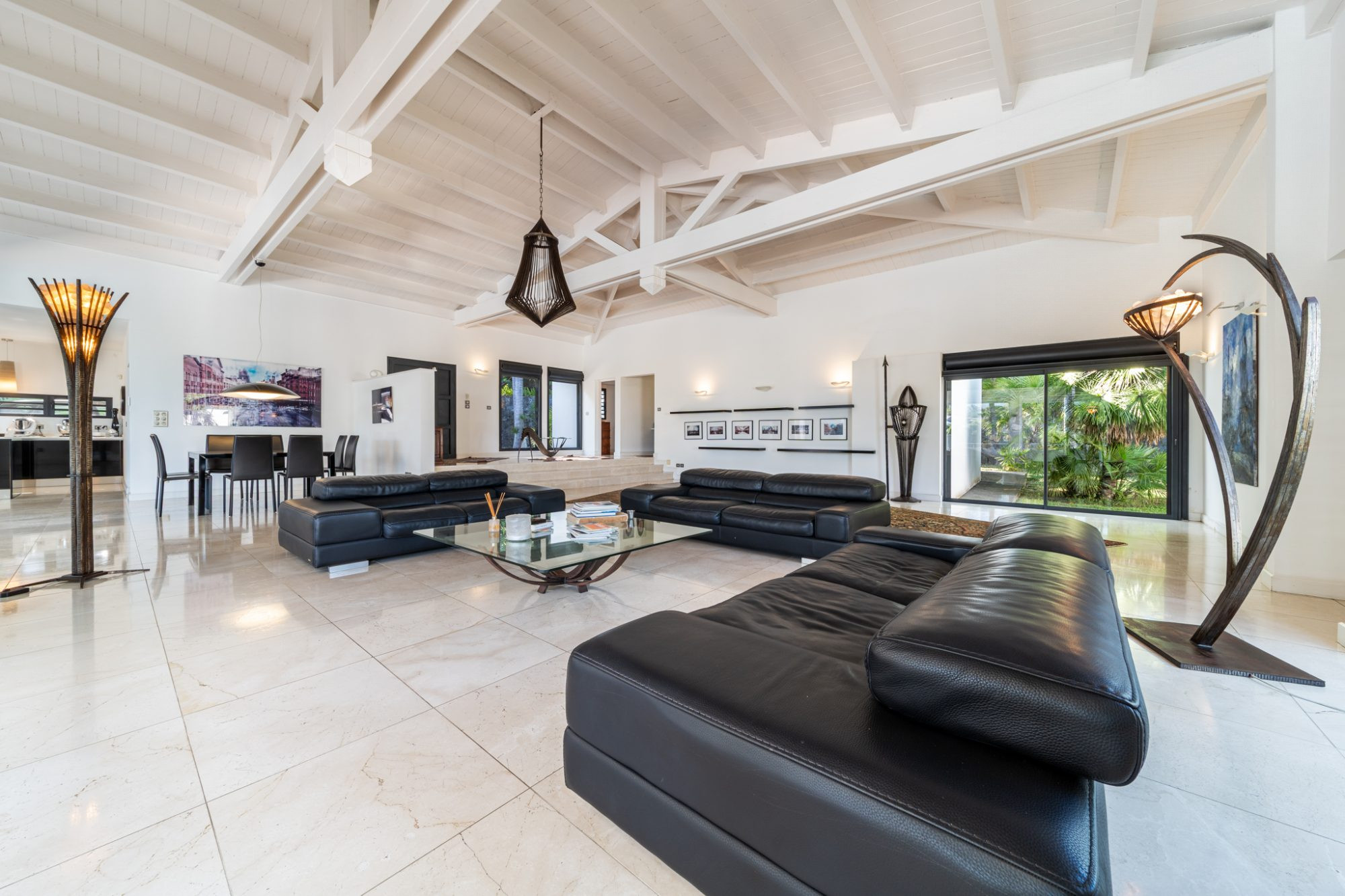 Maison à vendre à Saint-Pierre, 385 m²
