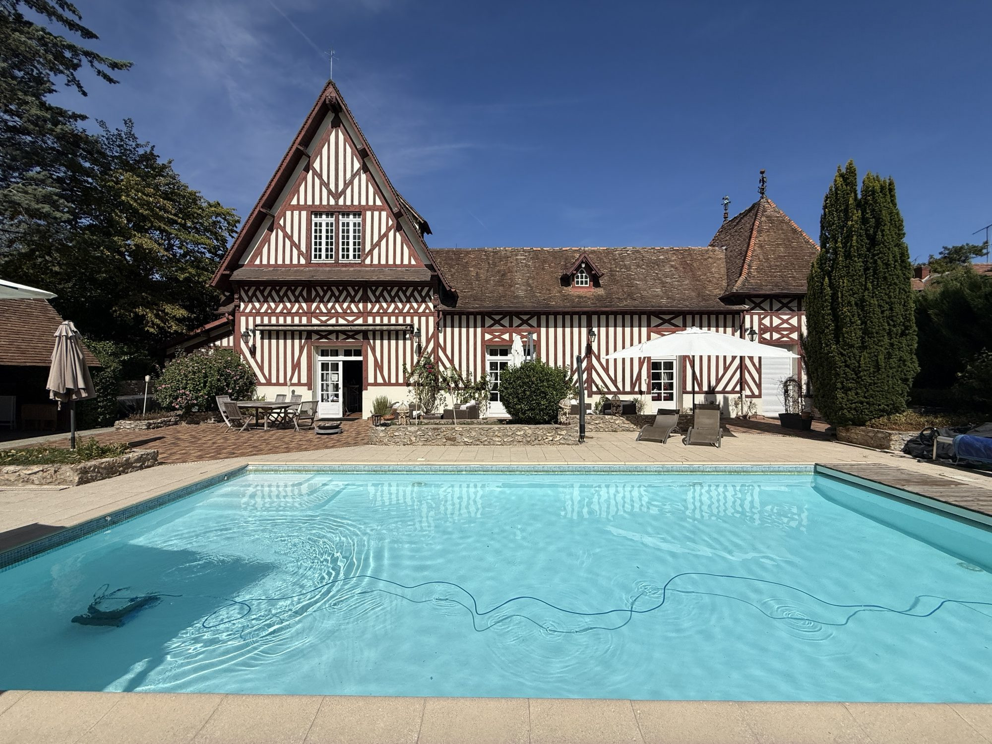 Maison dans Évry-Courcouronnes