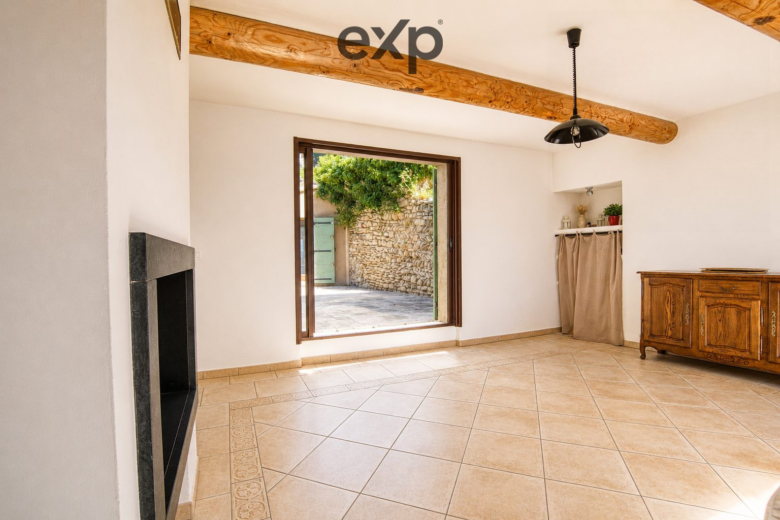 Maison à vendre à Saint-Saturnin-lès-Apt, 293 m²