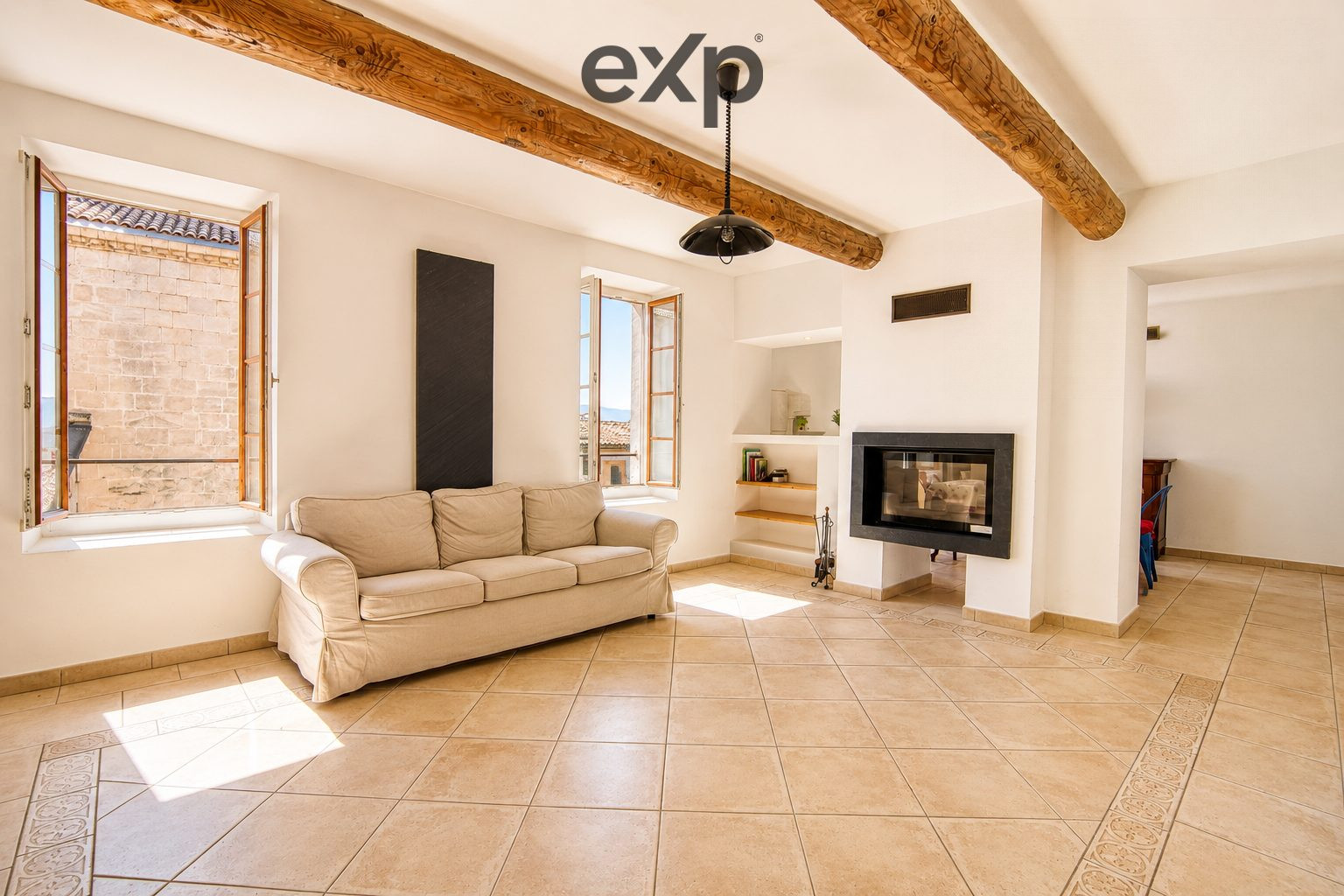 Maison à vendre à Saint-Saturnin-lès-Apt, 293 m²