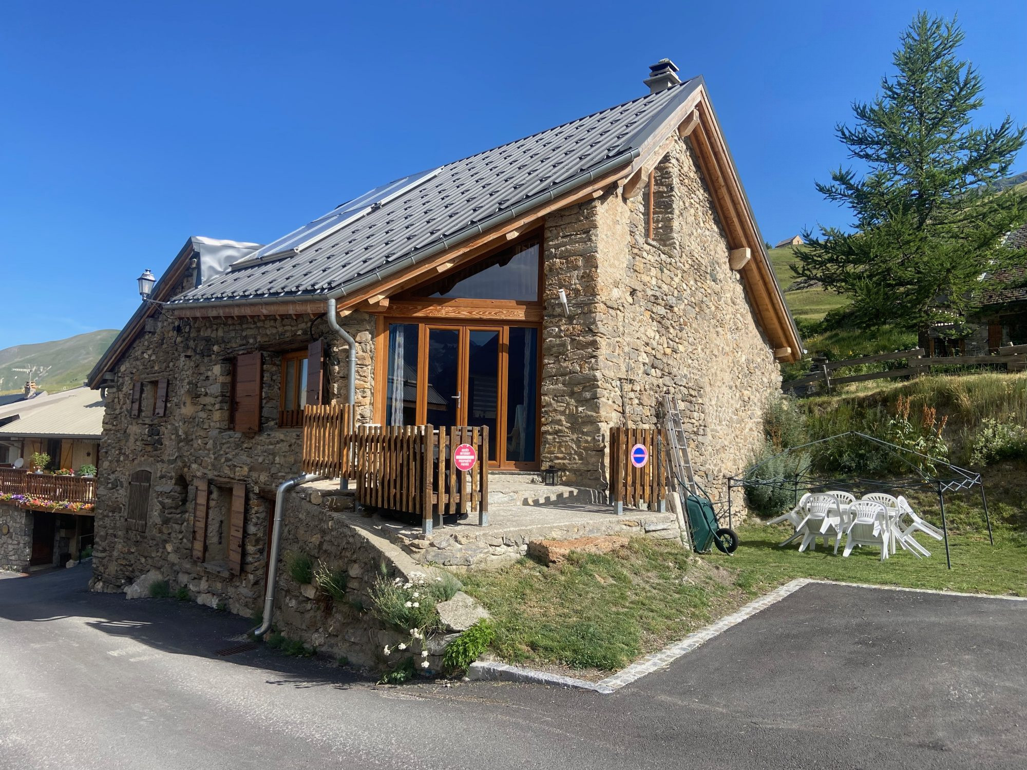 Maison typique des Alpes entièrement rénovée