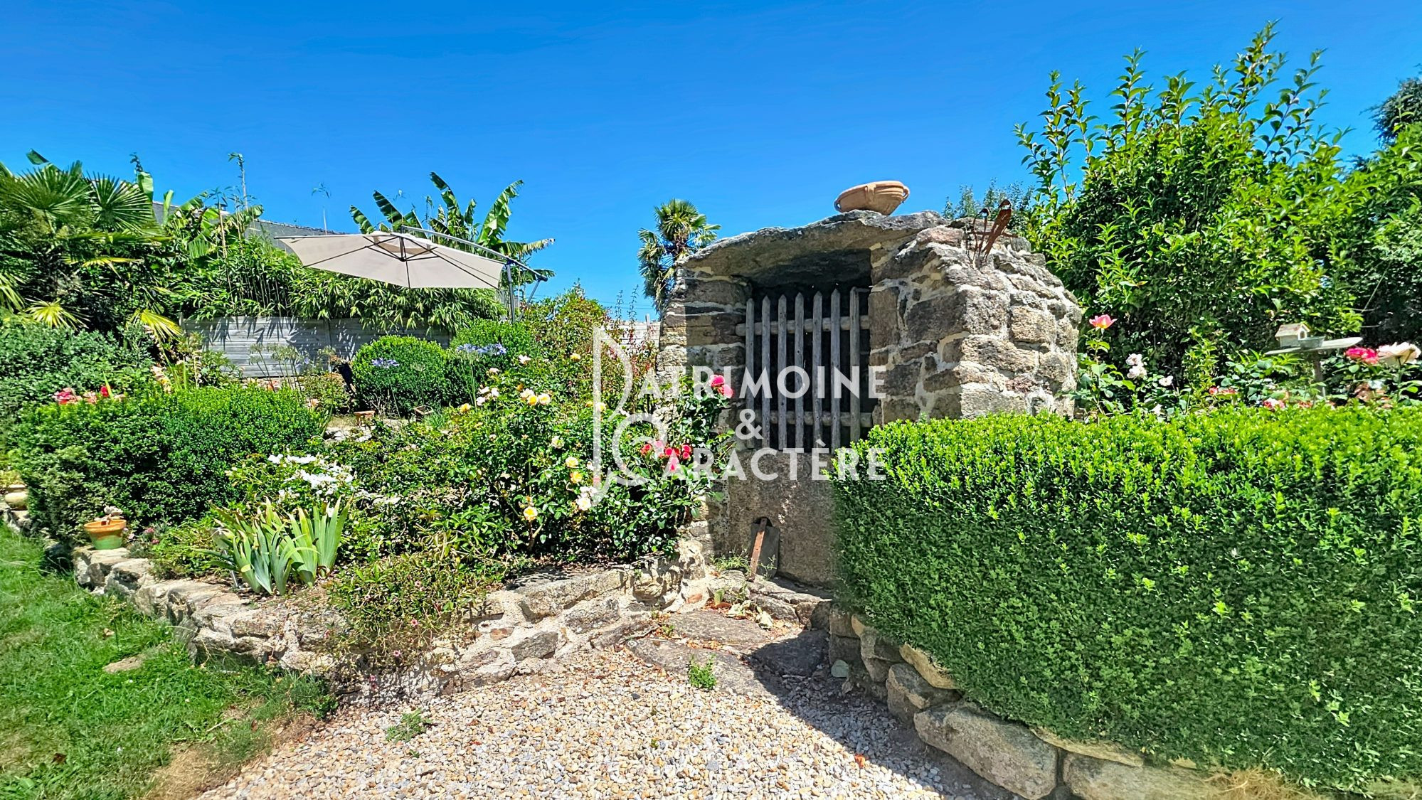 Maison à vendre à Elven, 311 m²
