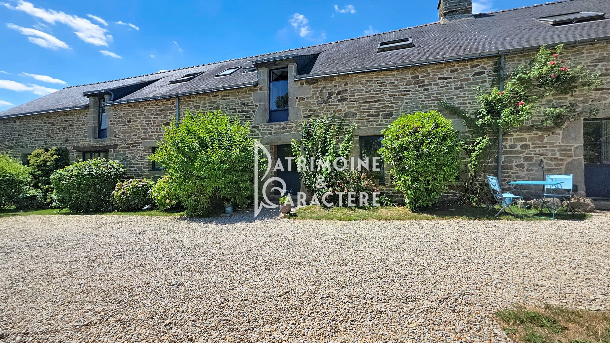 Maison à vendre à Elven, 311 m²