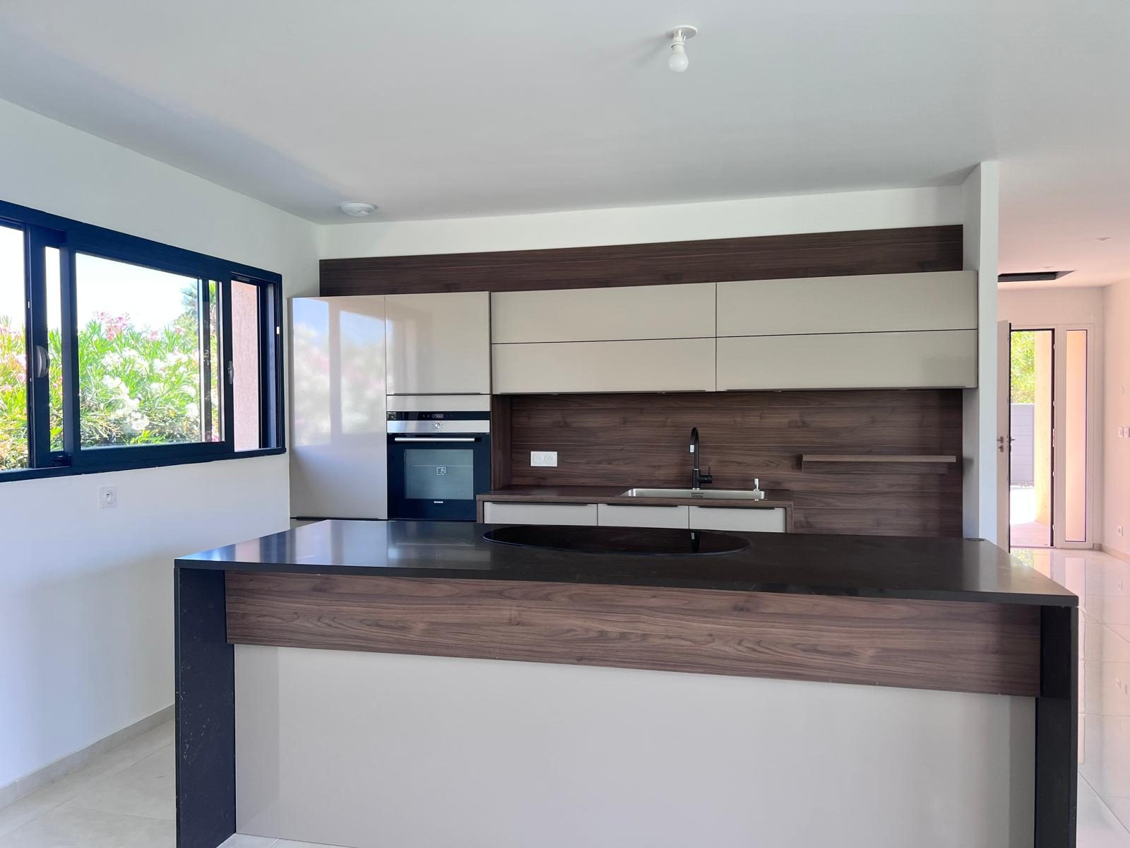 Maison à vendre à Grimaud, 146 m²