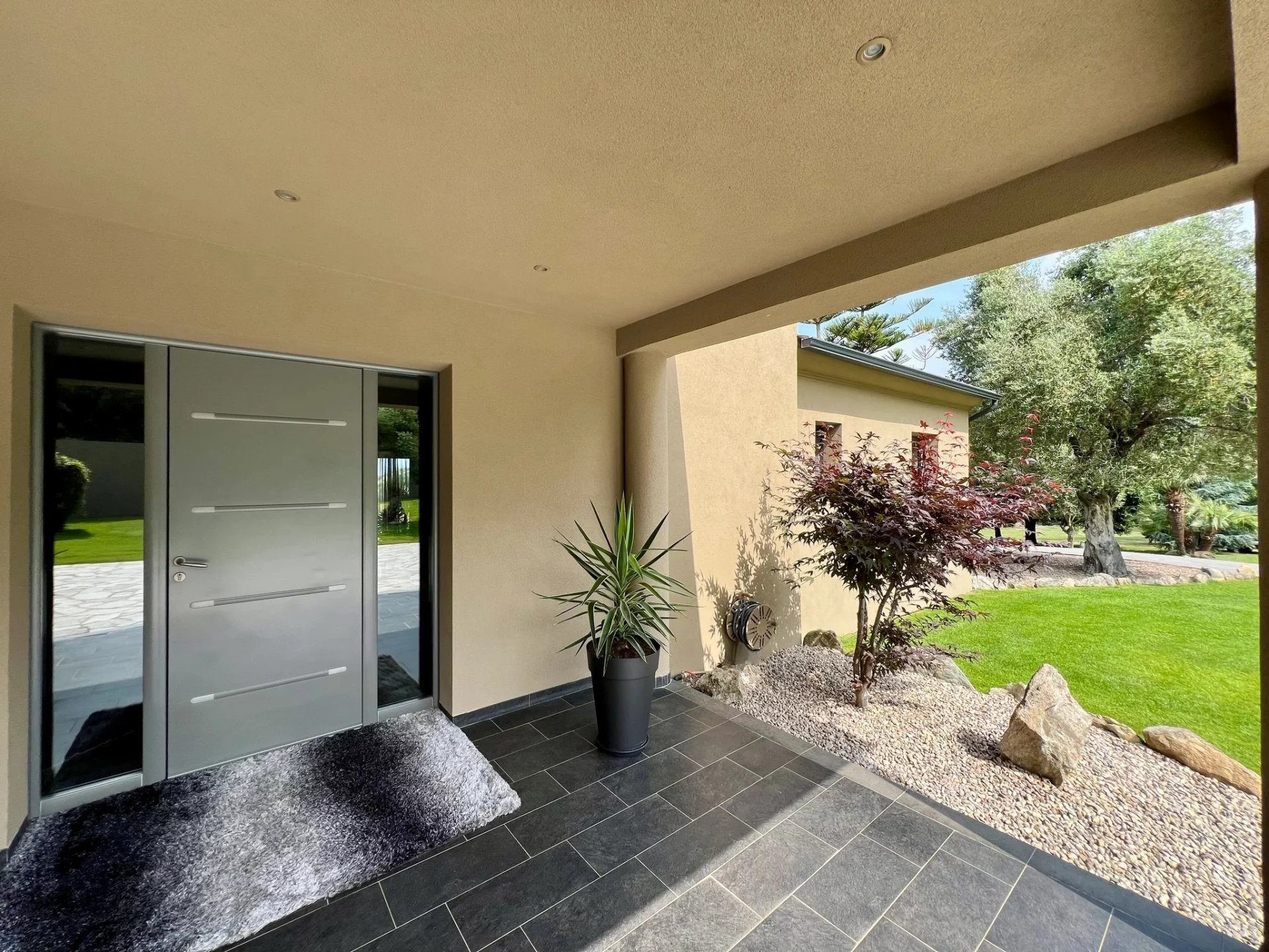 Propriété avec piscine – 220 m² – Terrain de 4 000 m² – Patrimonio