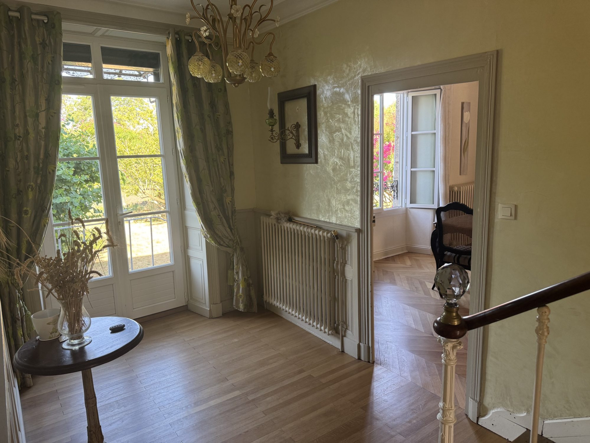 Maison à vendre à Breuil-Barret, 203 m²