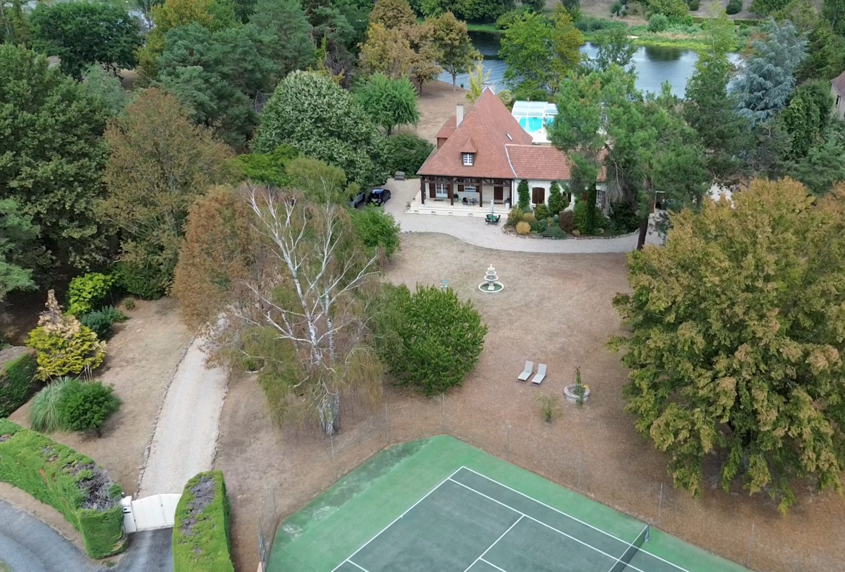 Maison à vendre à Bergerac, 271 m²