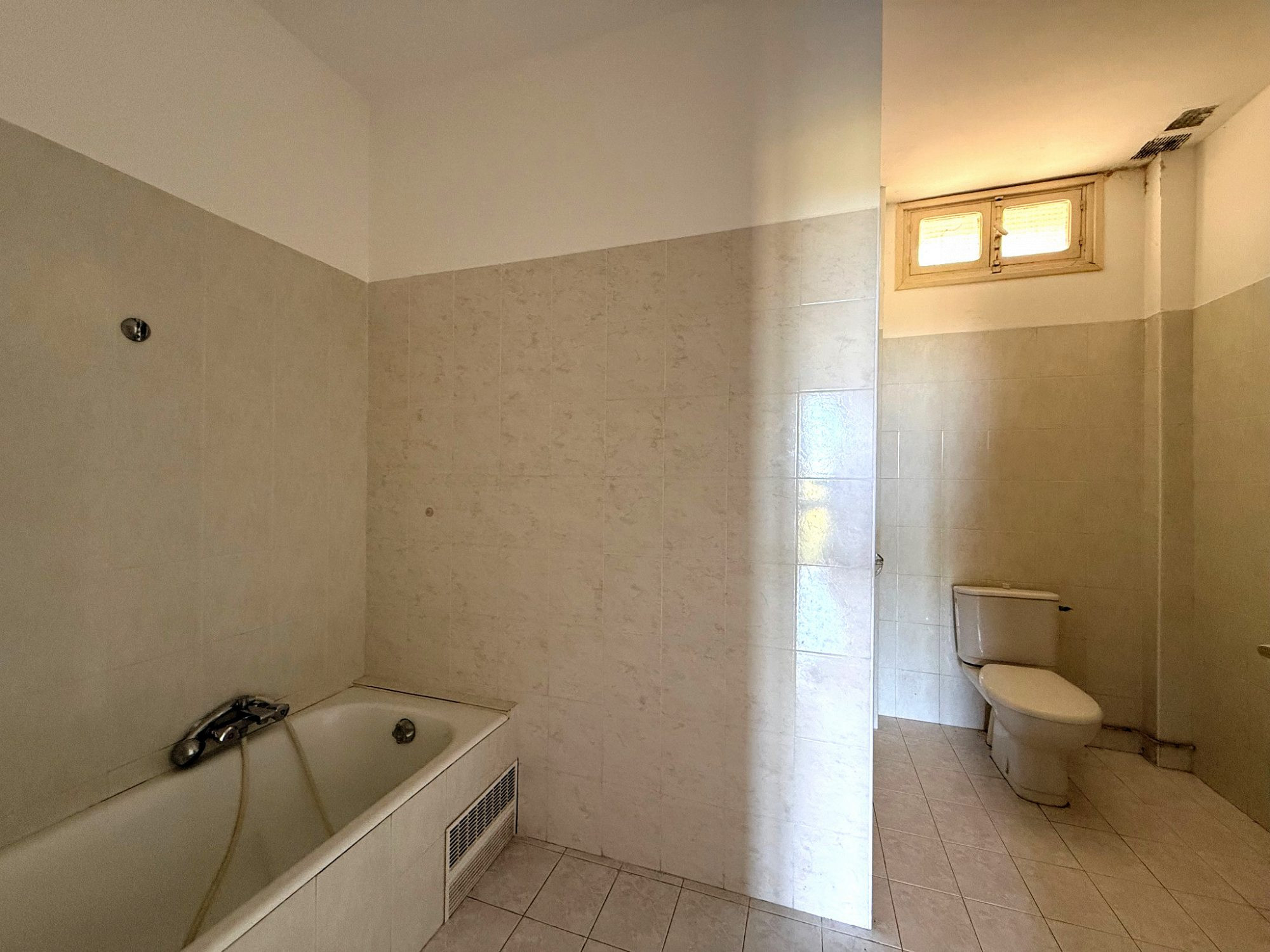 Maison à vendre à San-Martino-di-Lota, 195 m²