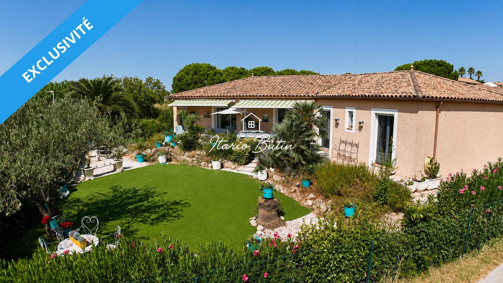 Villa T5 avec Garage double et piscine
