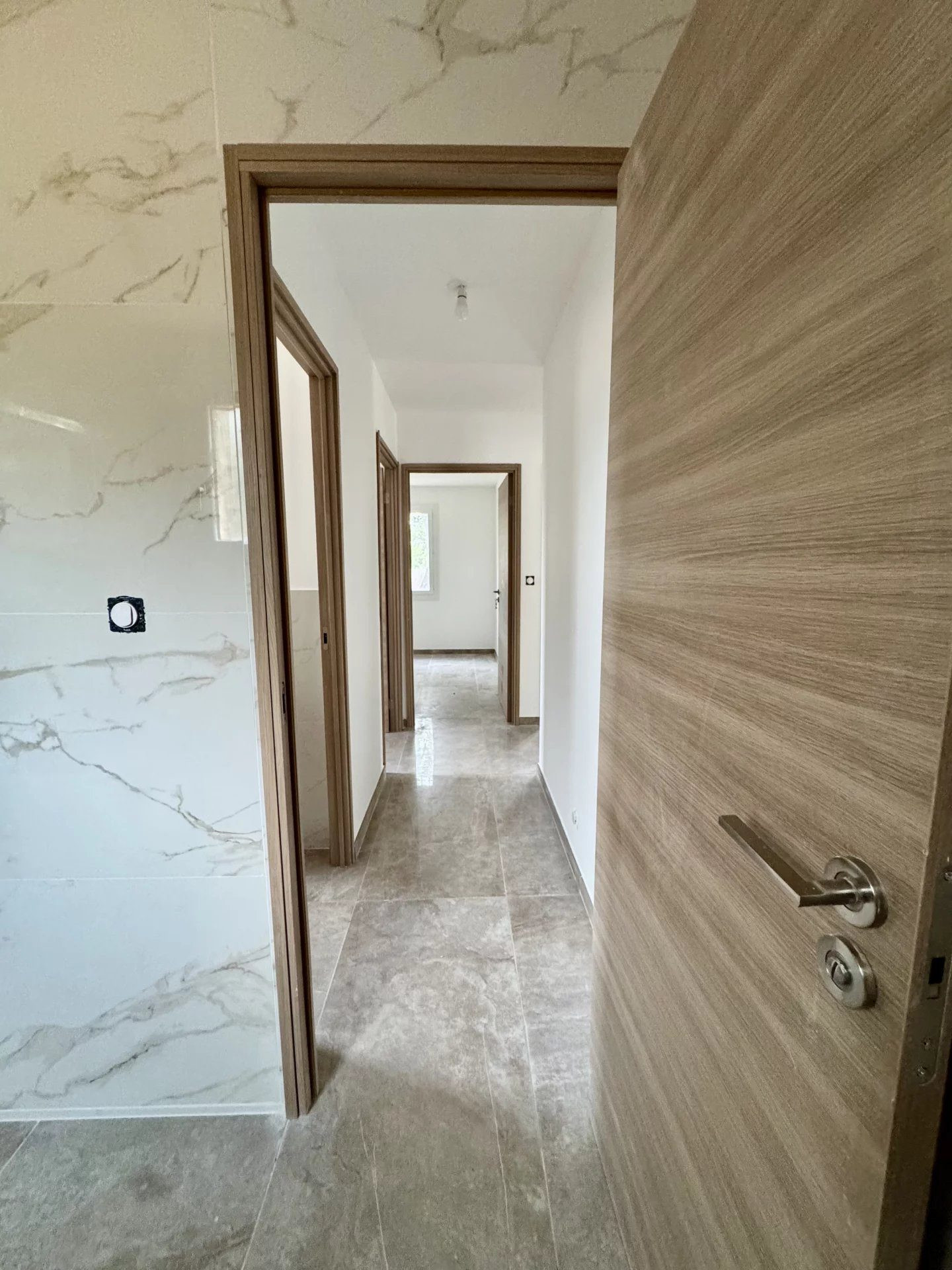 Charmante maison en pierre 84 M2 au cœur de la nature