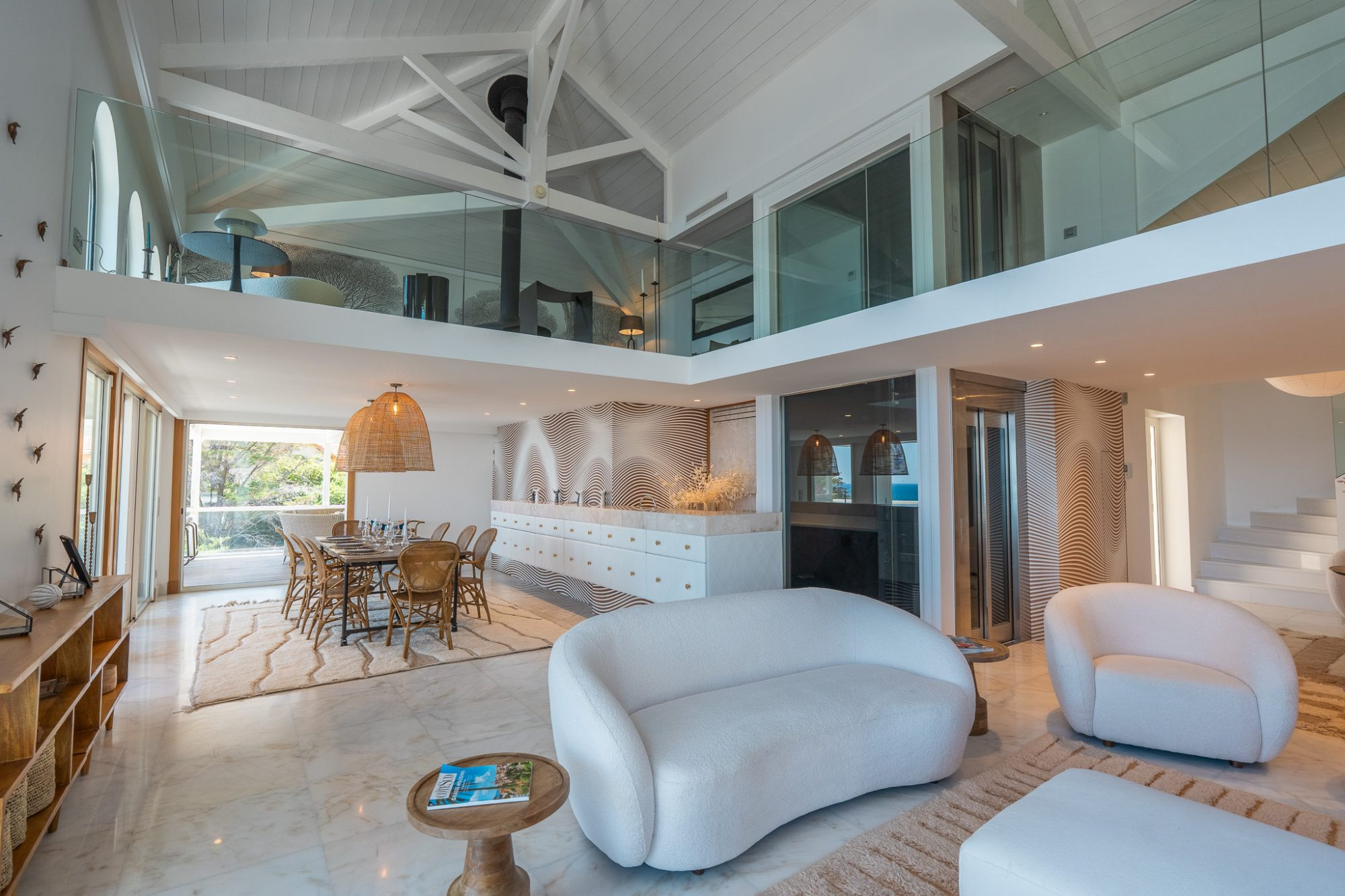Maison à vendre à Saint-Raphaël, 446 m²