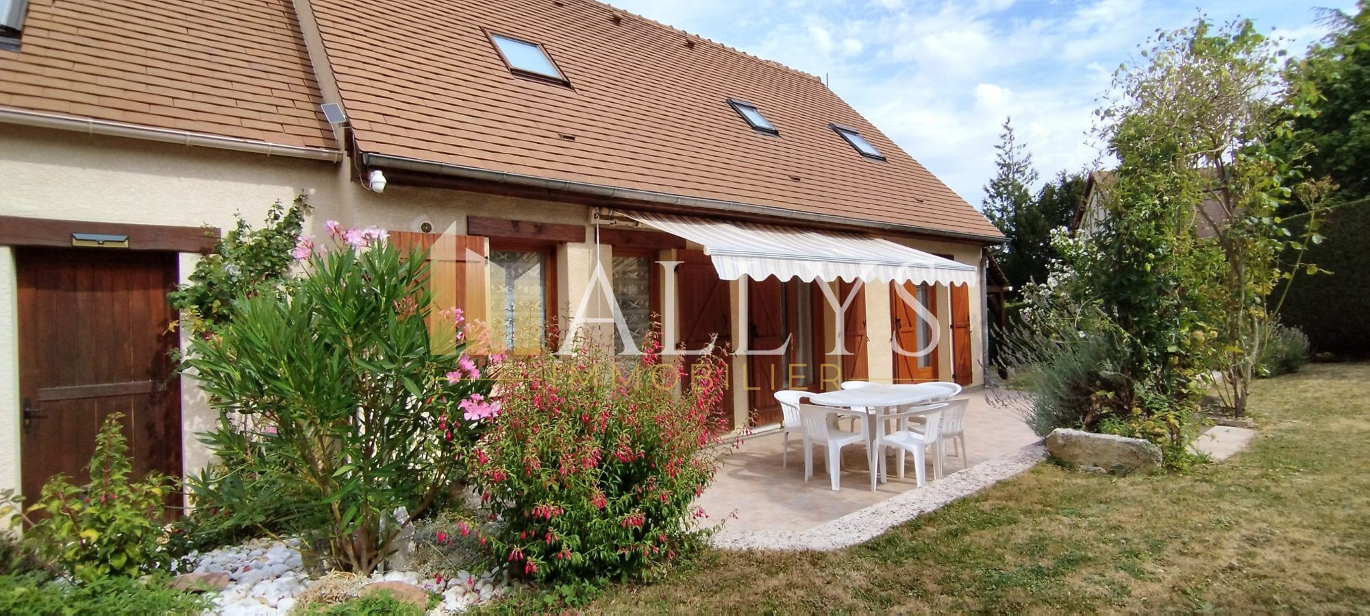 Maison avec 4 chambres et studio