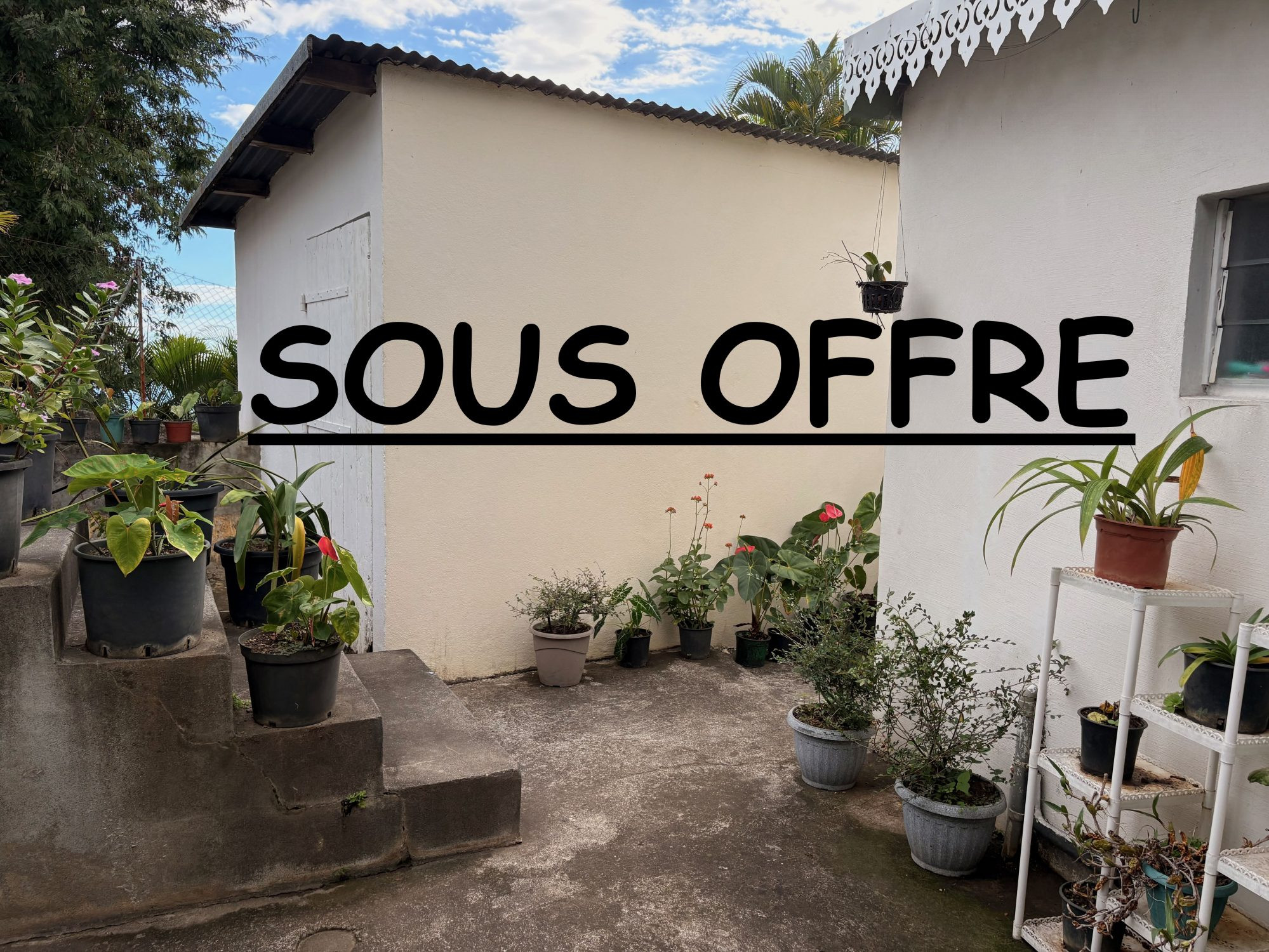 Maison à vendre à L'Étang-Salé, 58 m²