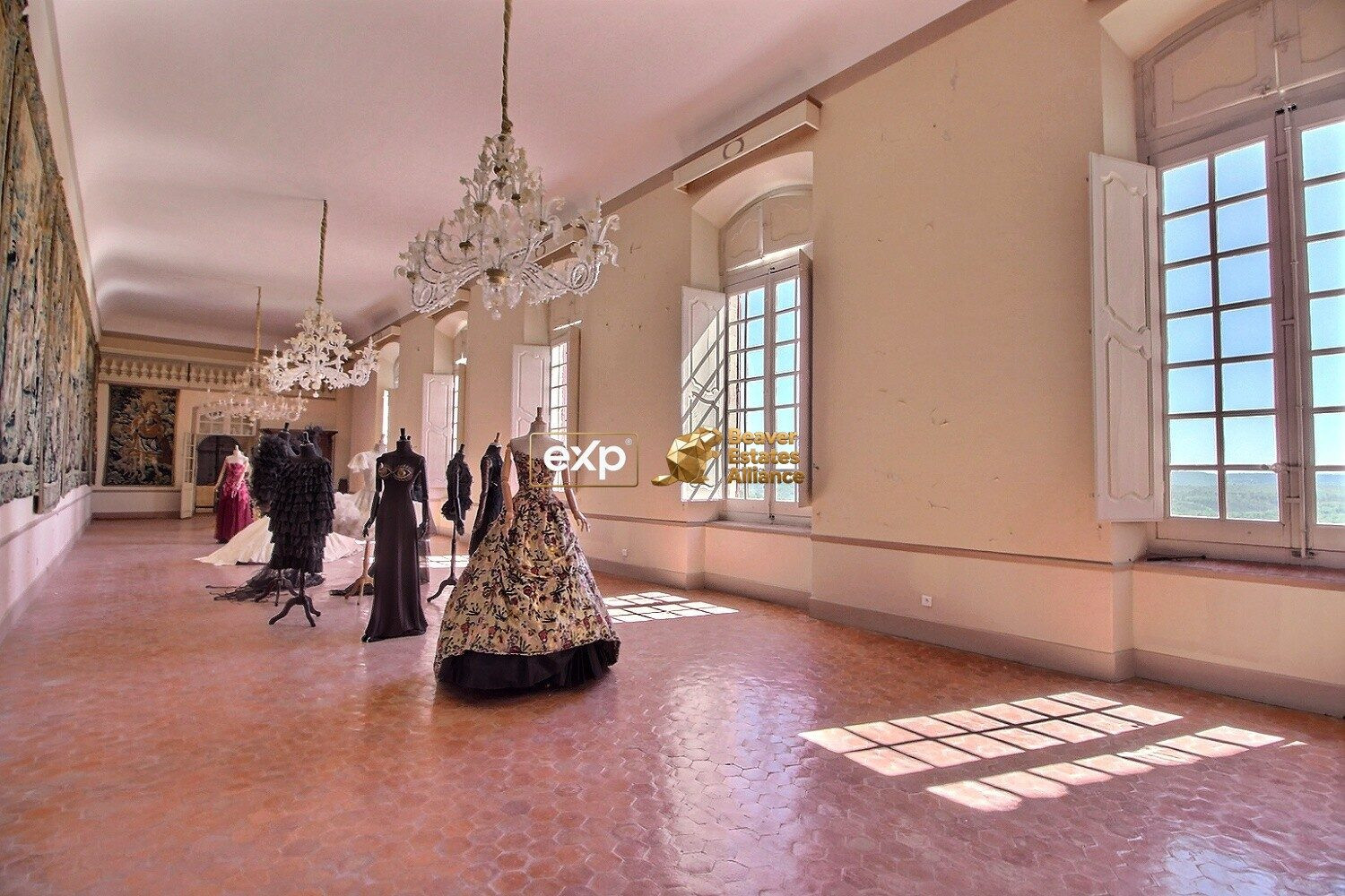 Maison à vendre à La Verdière, 5000 m²