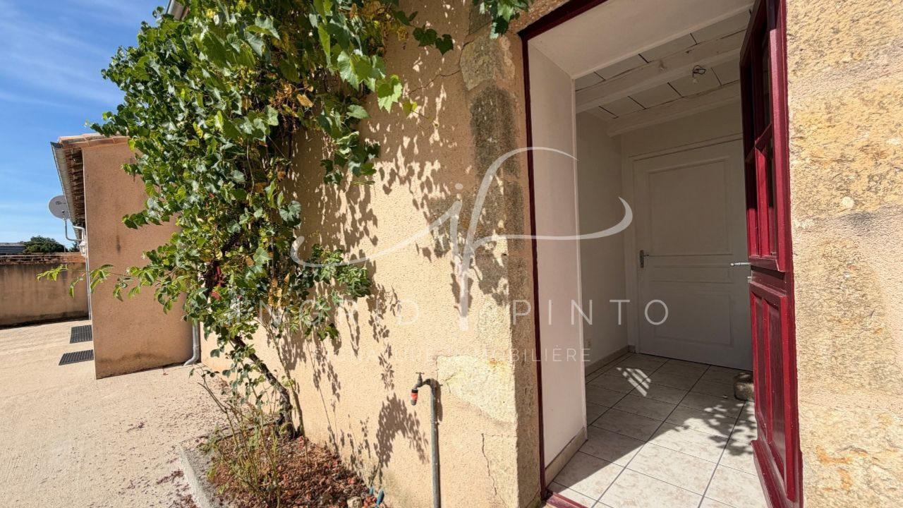 House for sale in Thénezay, 128 m²