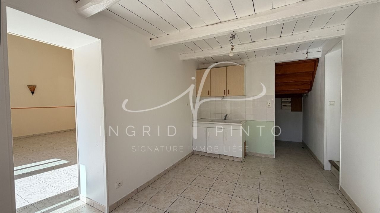 House for sale in Thénezay, 128 m²