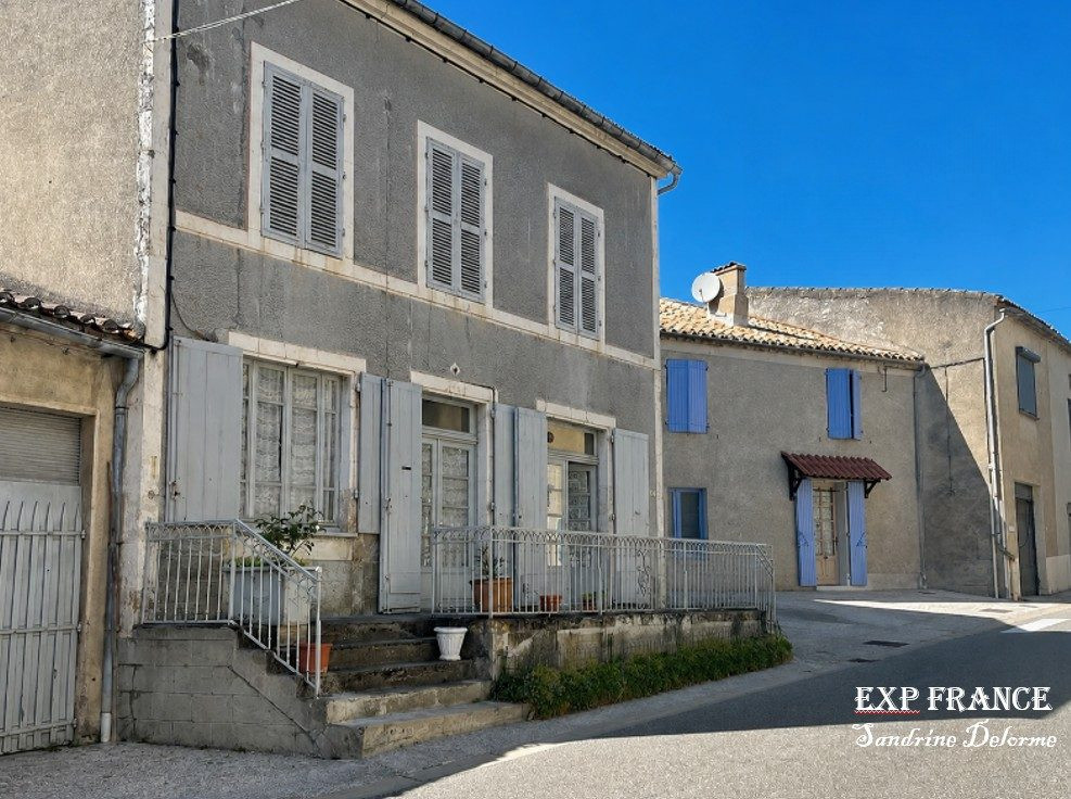 Maison à vendre à Montcuq-en-Quercy-Blanc, 200 m²