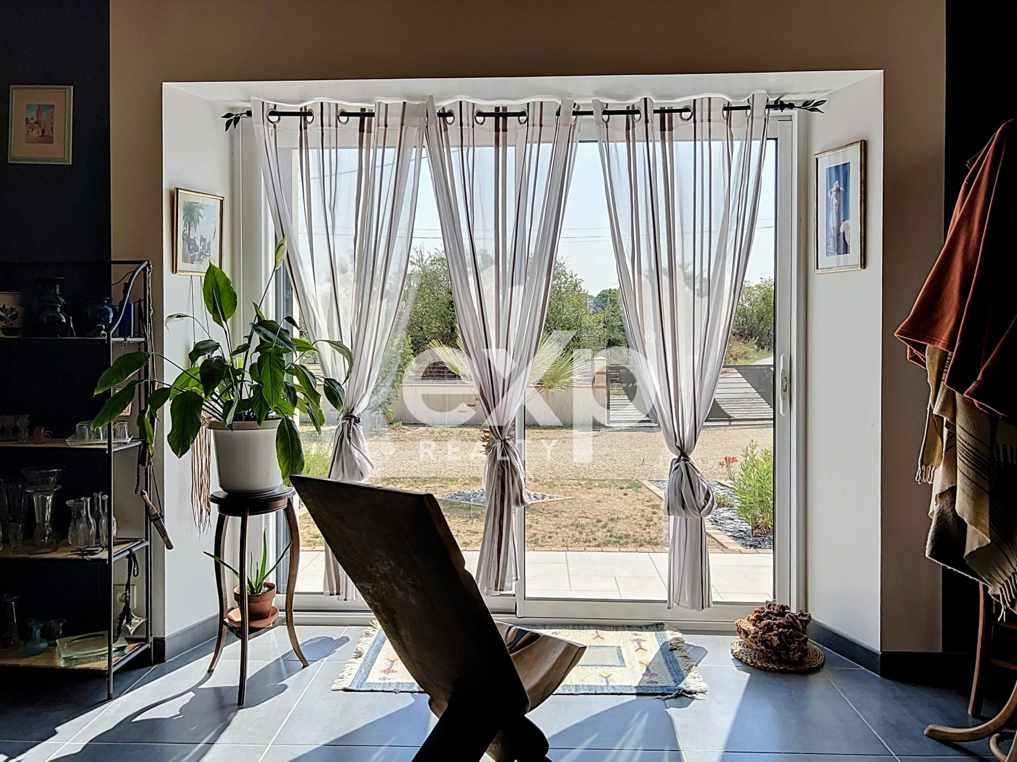 Maison à vendre à Voulmentin, 315 m²
