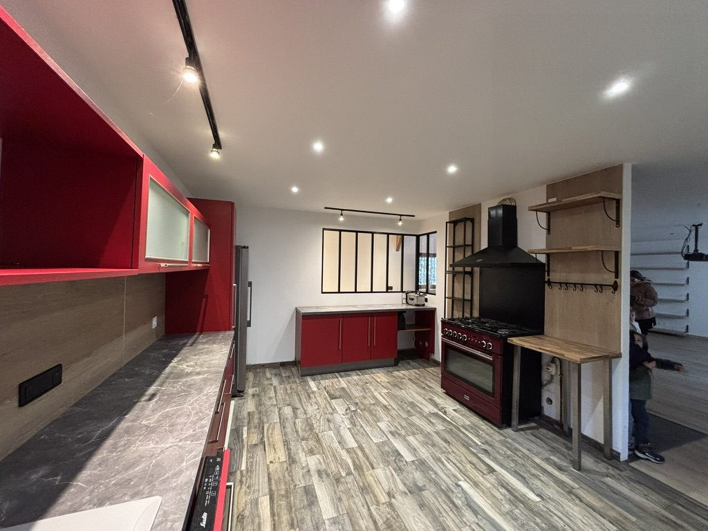 House for sale in Augerville-la-Rivière, 180 m²