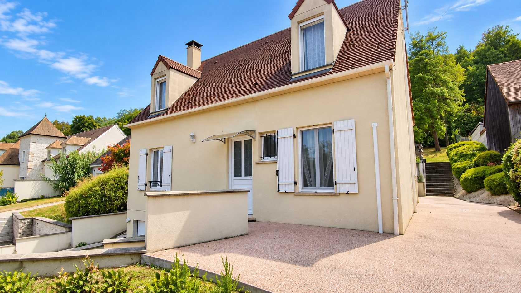 Maison à vendre à Dormelles, 110 m²