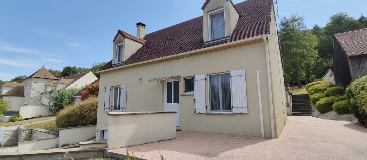 Maison à vendre à Dormelles, 110 m²