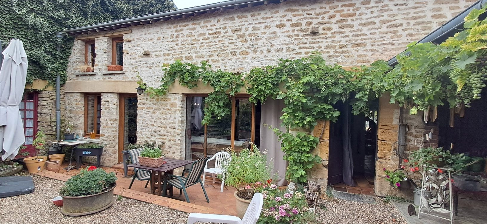 Maison dans Issancourt-et-Rumel