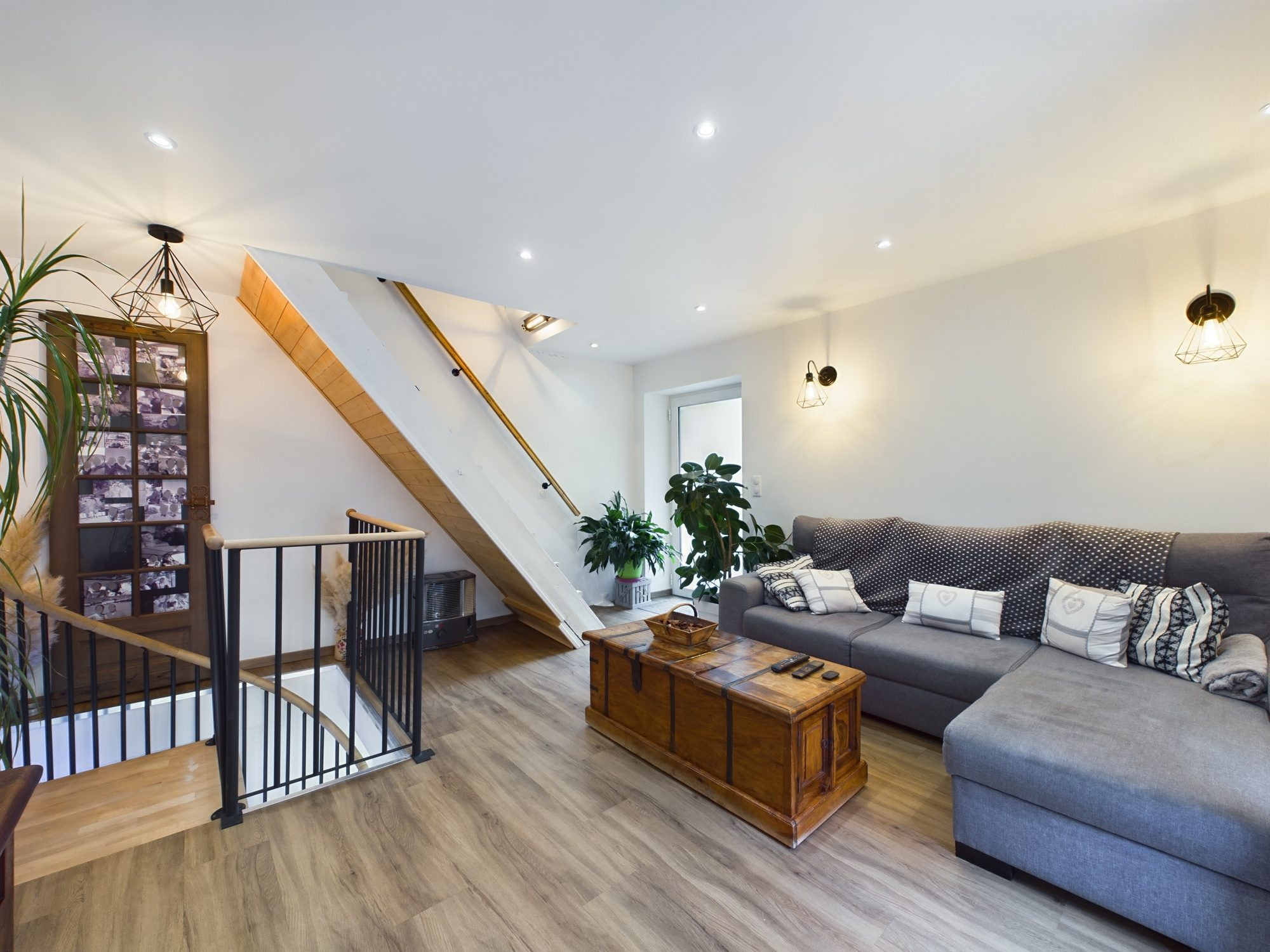 Maison à vendre à Isola, 60 m²