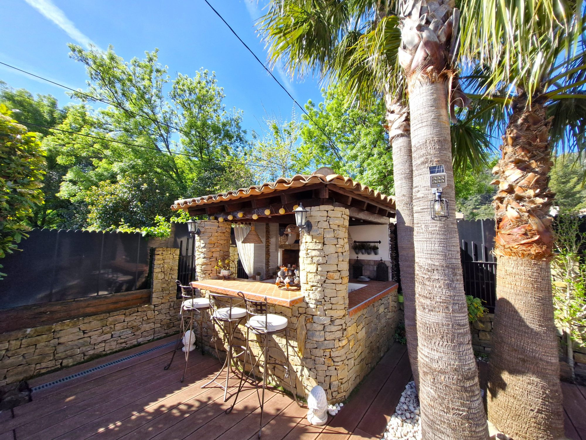 Maison à vendre à Solliès-Pont, 125 m²