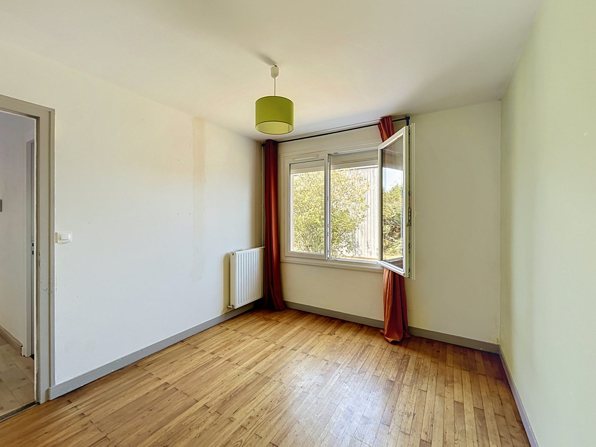 3-Bedroom House + Outbuildings 5