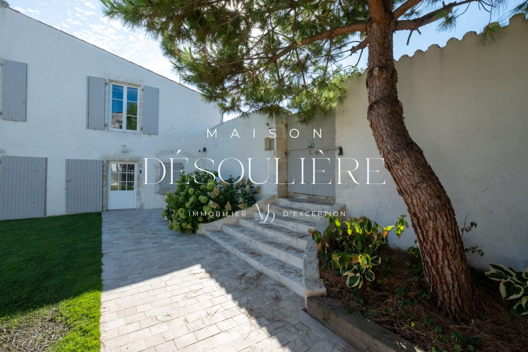 Maison à vendre à La Rochelle, 300 m²