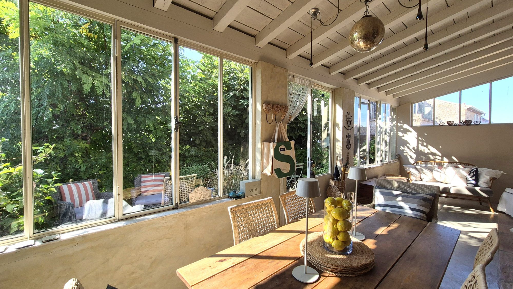 Maison à vendre à Pouzolles, 132 m²