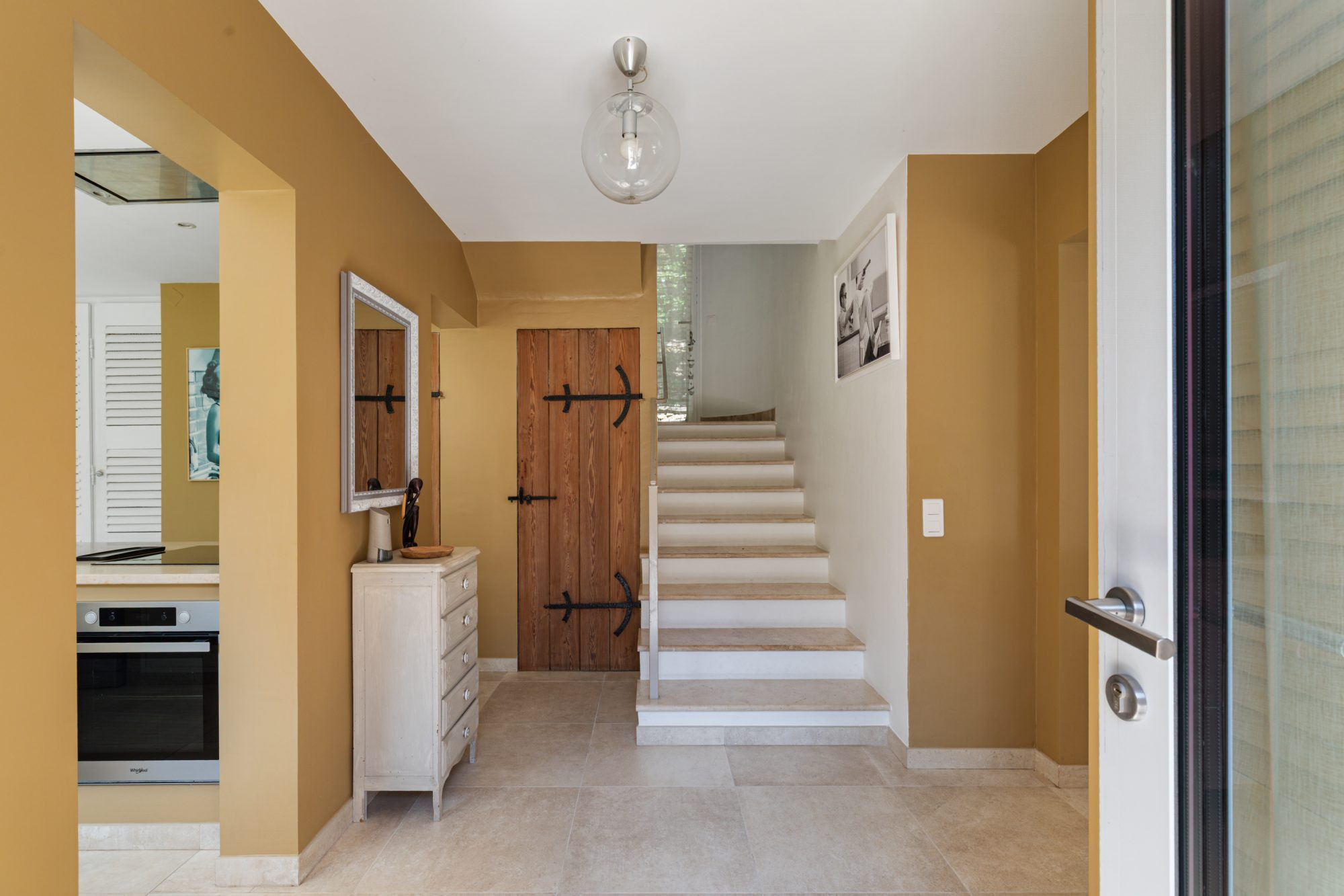 TOURRETTES-SUR-LOUP — CHARM & GENTLE LIVING 5