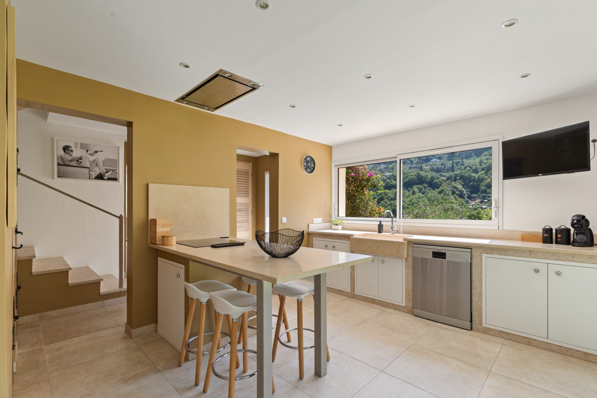 Maison à vendre à Tourrettes-sur-Loup, 114 m²