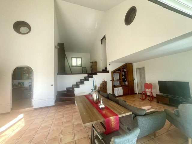 Maison à vendre à ST DENIS, 186 m²