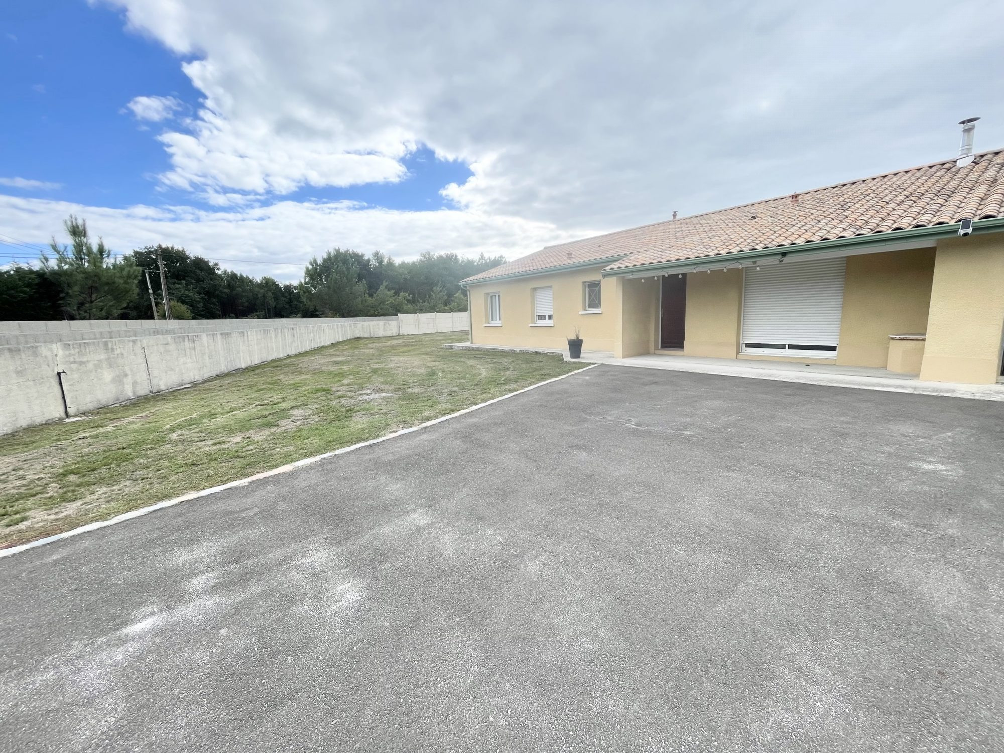House for sale in Lesparre-Médoc, 145 m²