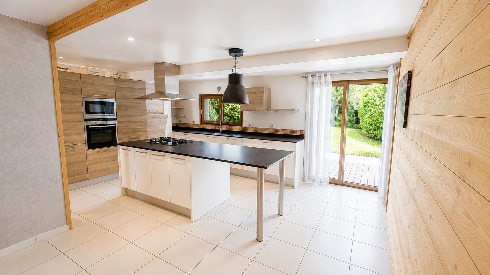 Maison à vendre à Thollon-les-Mémises, 180 m²